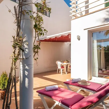 Blanc Villa *